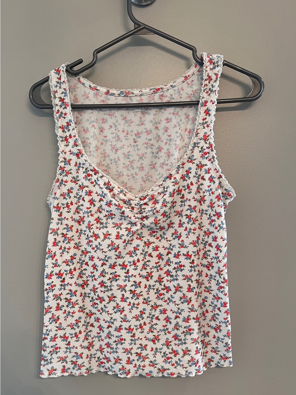 Old Navy White Floral Tank Top